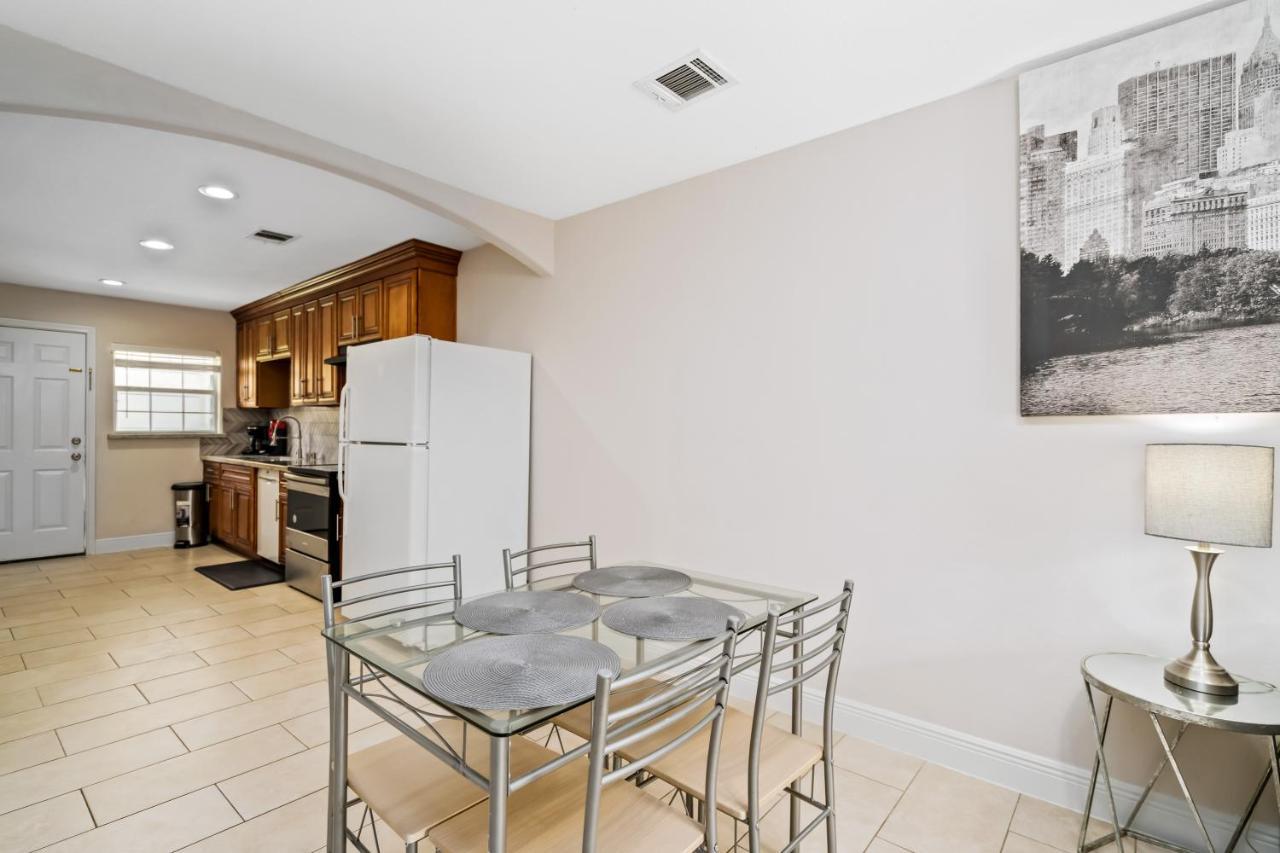 Opulent, Luxurious & Modern 7 Min From Tx Med Center Apartamento