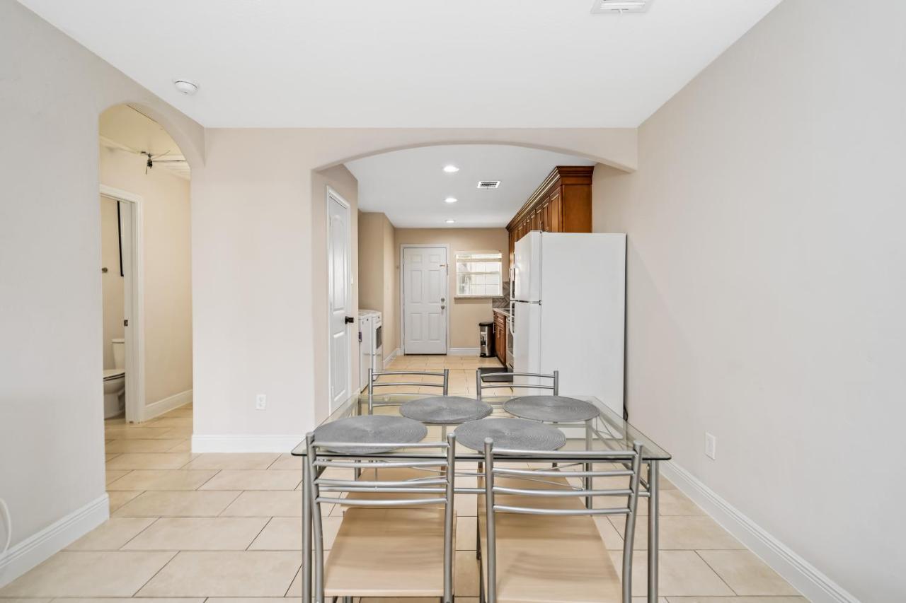 Opulent, Luxurious & Modern 7 Min From Tx Med Center *